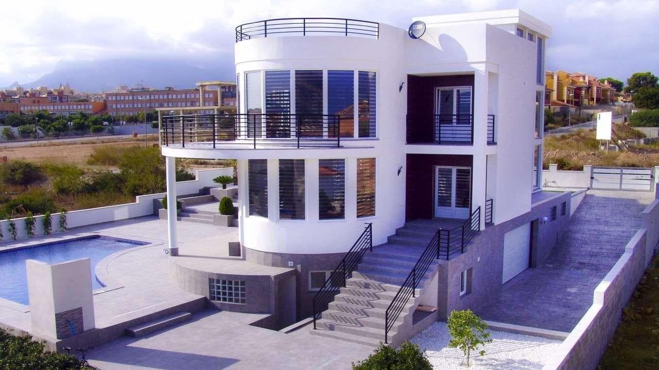 gallery image 4 of Luxury Villa in Alfaz del Pi with Sea Views