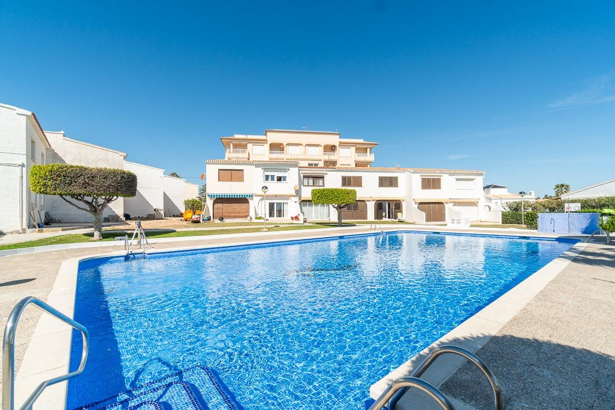 gallery image 3 of Seafront Townhouse with Panoramic Views, Playa Flamenca