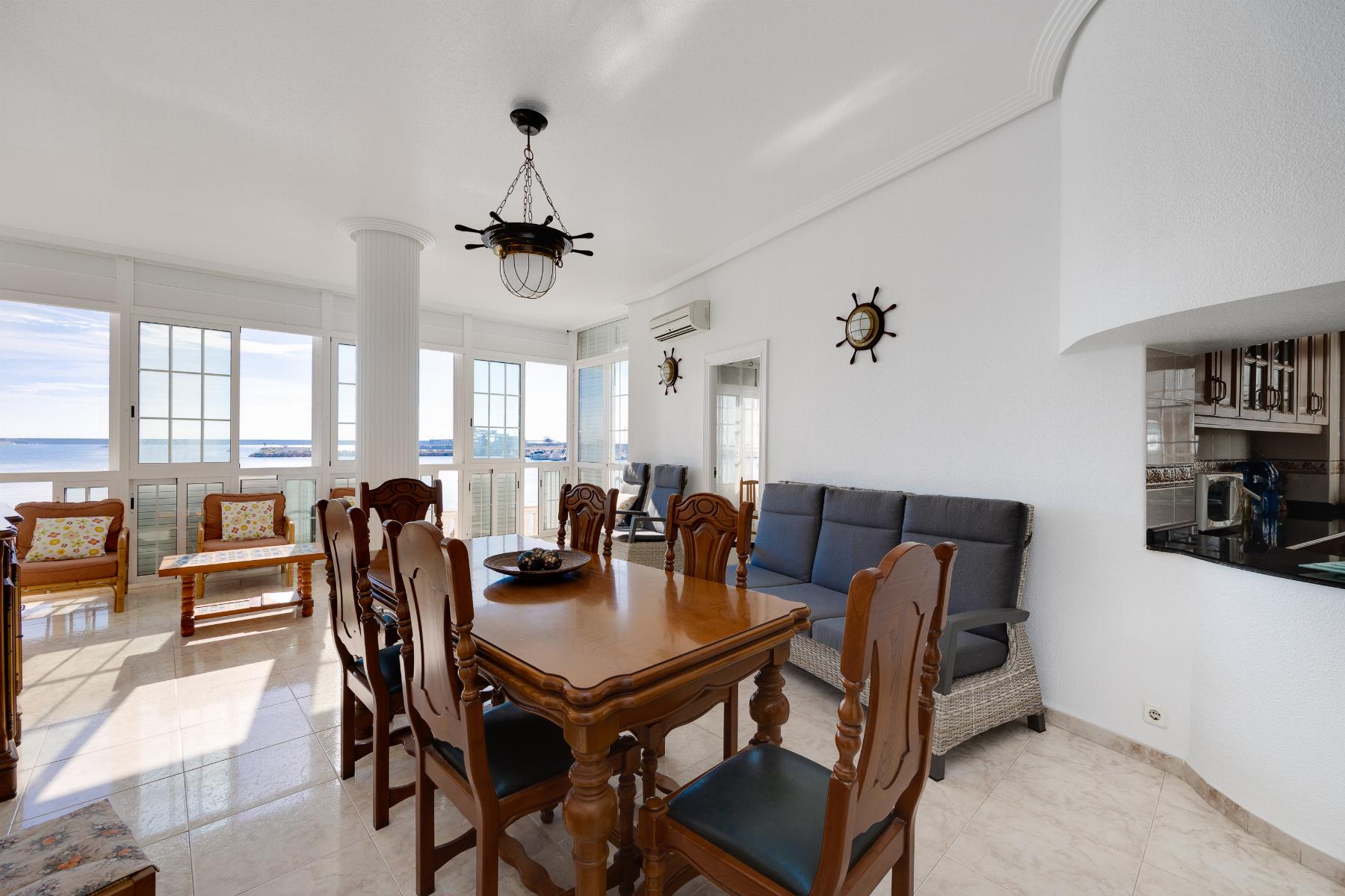 gallery image 3 of Exclusive Frontline Apartment with Sea Views
