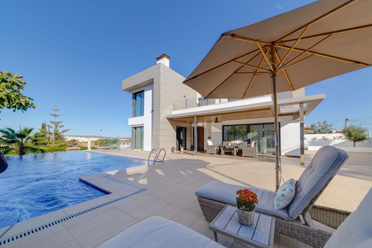 gallery image 4 of LUXURY DETACHED VILLA FOR SALE – LOS BALCONES – LOS ALTOS DEL EDÉN.