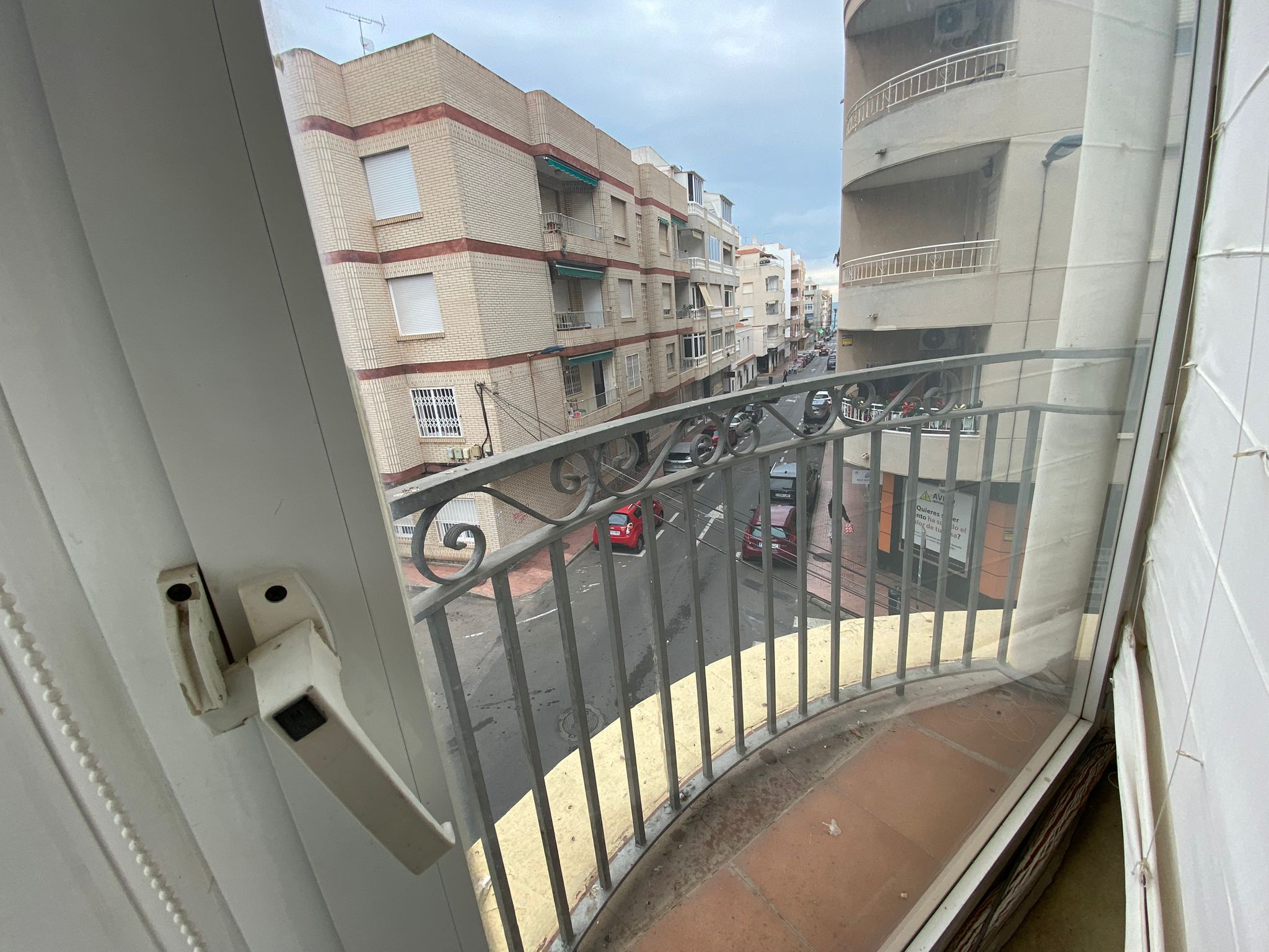 gallery image 2 of Flexible Office/Apartment in Torrevieja Center