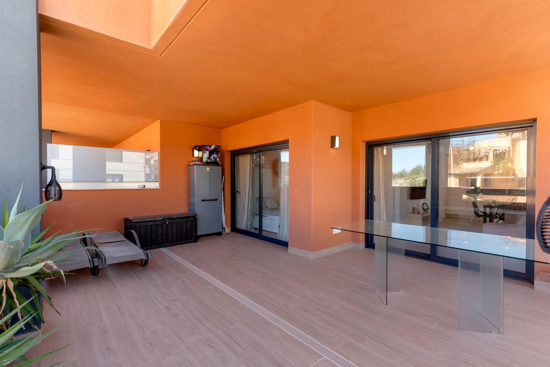 gallery image 2 of Modern Apartment with 35m² Terrace – Palapagolf II