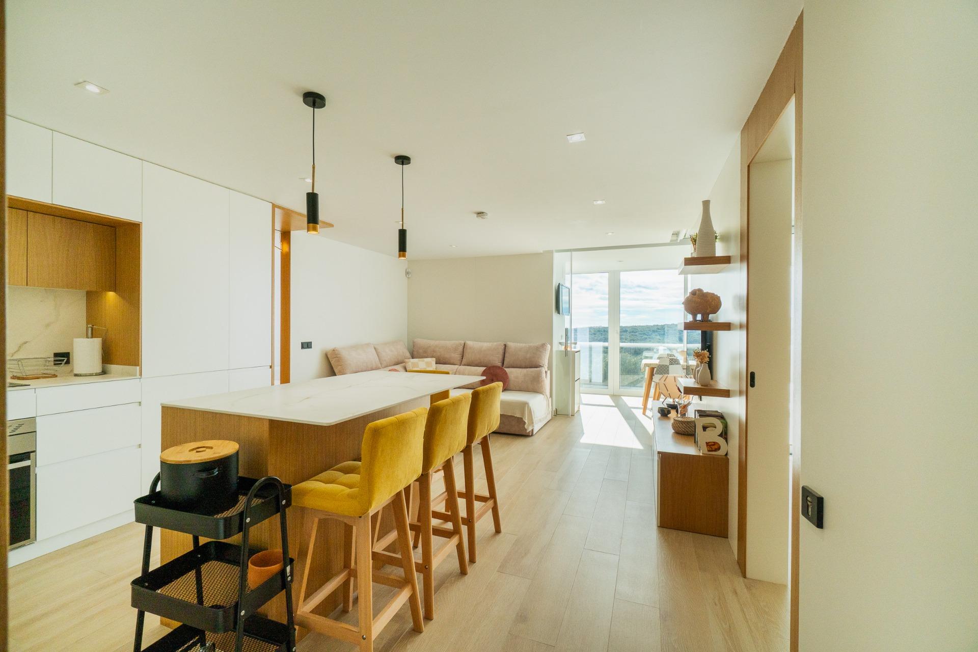 gallery image 4 of Luxurious Guardamar Apartment with Sea Views