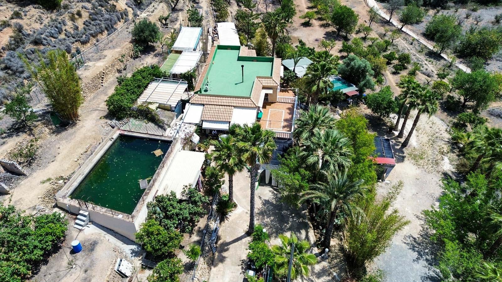 gallery image 2 of Expansive Villa with 3 Independent Living Units