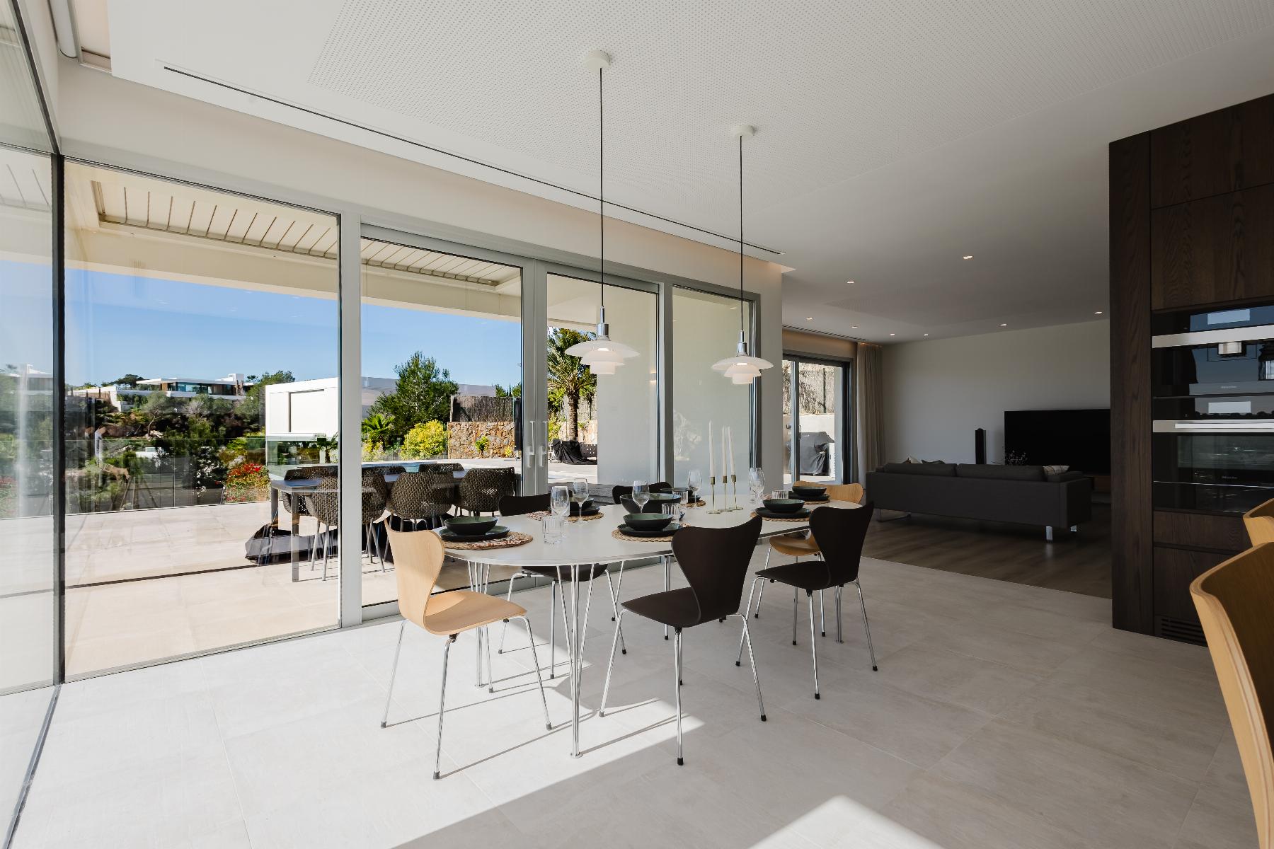 gallery image 3 of Luxury Villa at Las Colinas Golf & Country Club