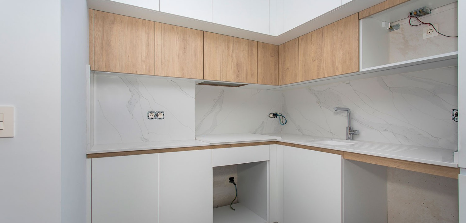 gallery image 4 of 