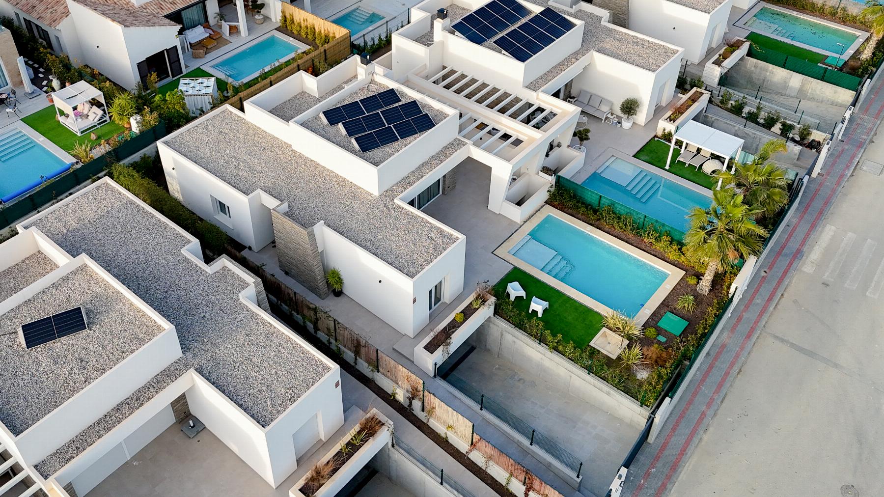 Роскошная вилла с бассейном в La Finca Golf