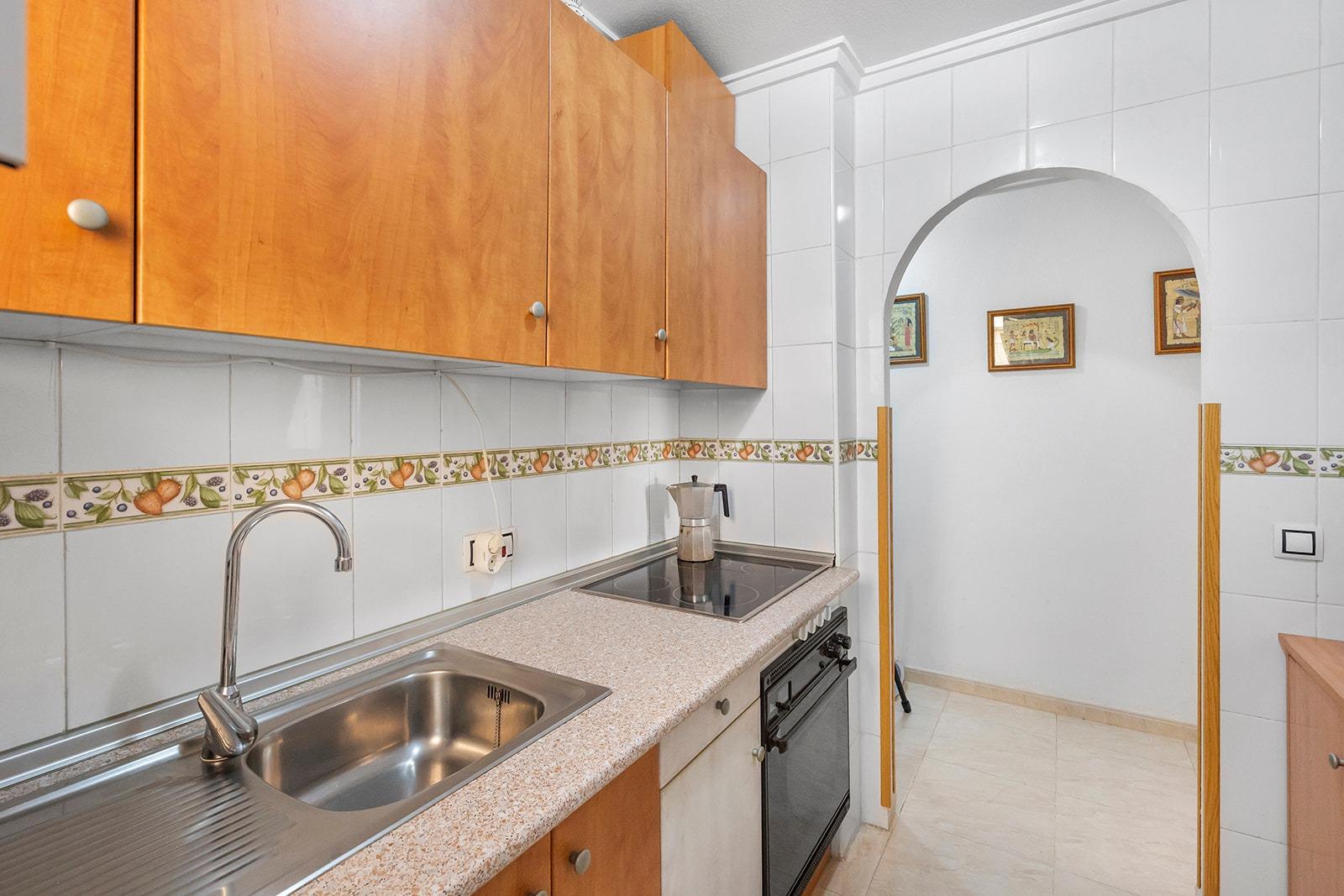 gallery image 4 of Charming 2-Bedroom Apartment in Central Torrevieja