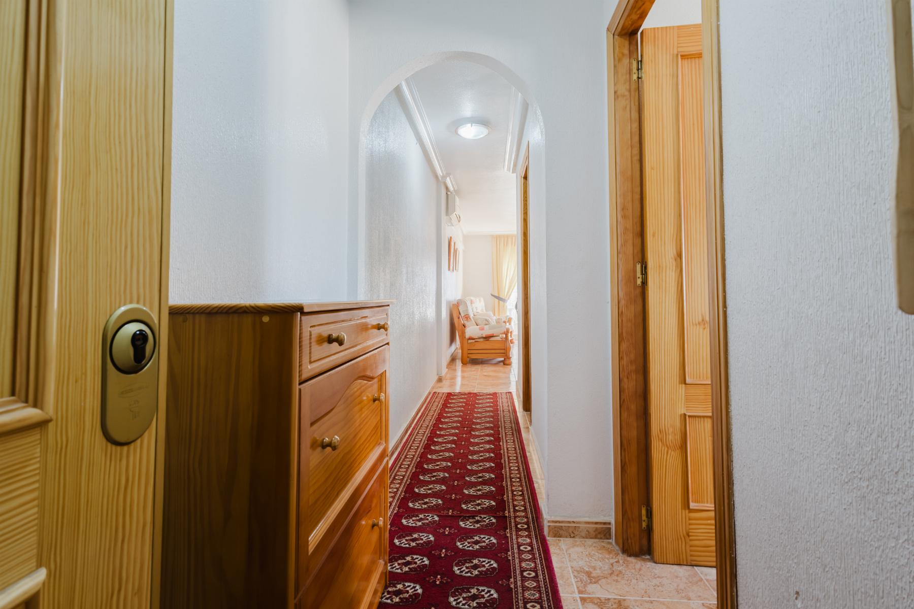 gallery image 1 of Modern 3-Bed Apartment Near Acequión Beach