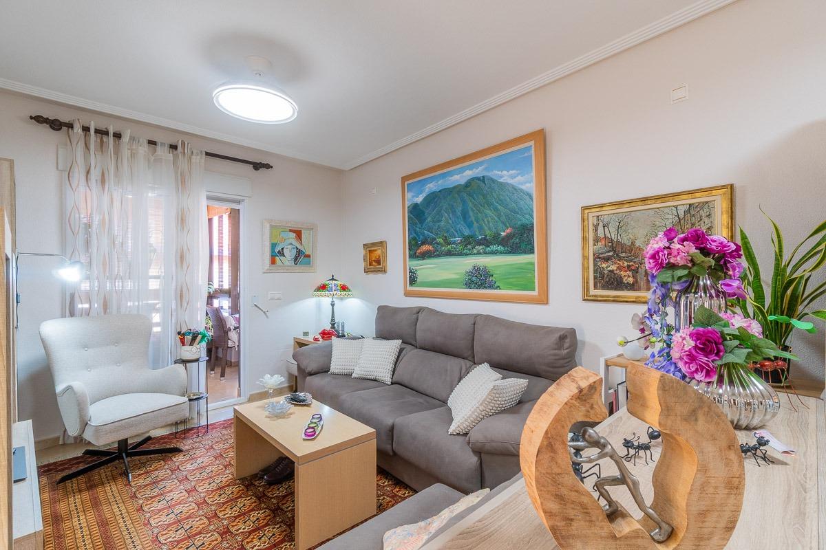 gallery image 1 of Modern Apartment in Central Torrevieja