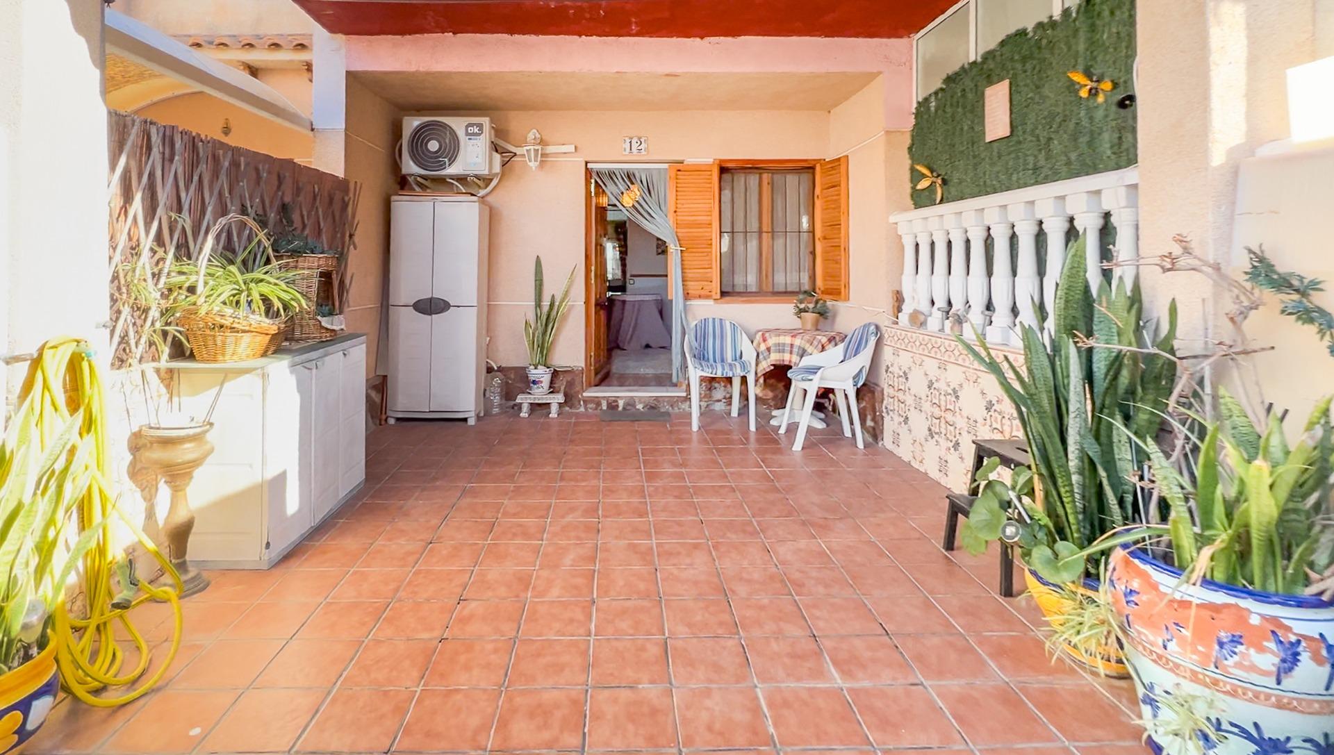 gallery image 3 of Charming Townhouse in Los Balcones, Torrevieja
