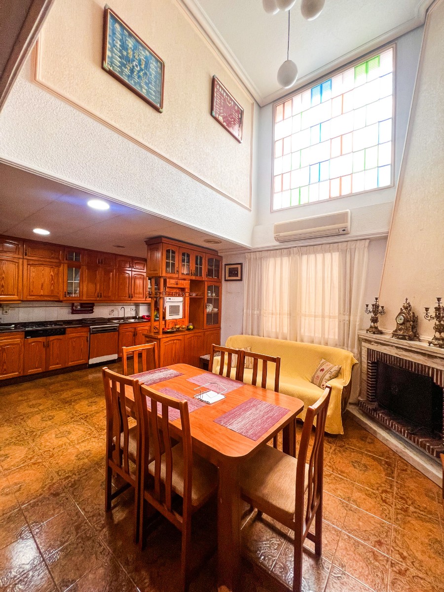 gallery image 2 of 