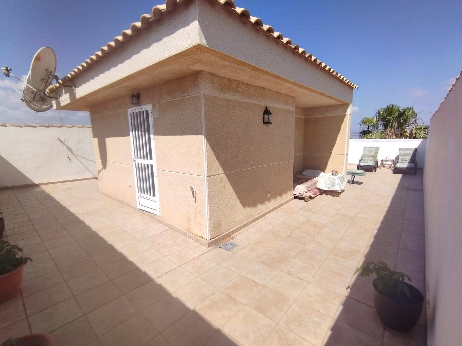 gallery image 3 of Exquisite Villa in Torrevieja with Lake Views
