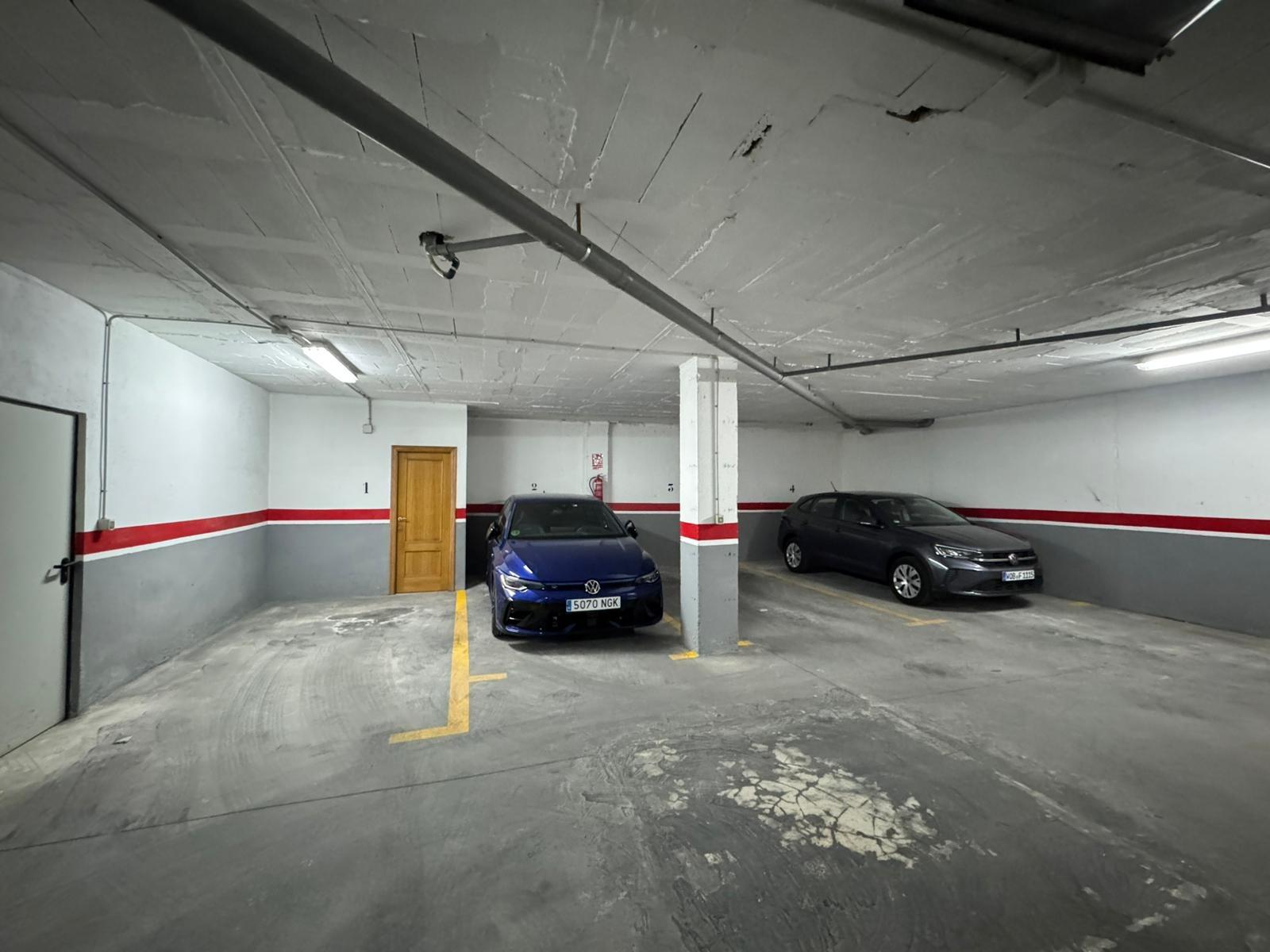 gallery image 3 of Prime Garage Investment in Torrevieja Center