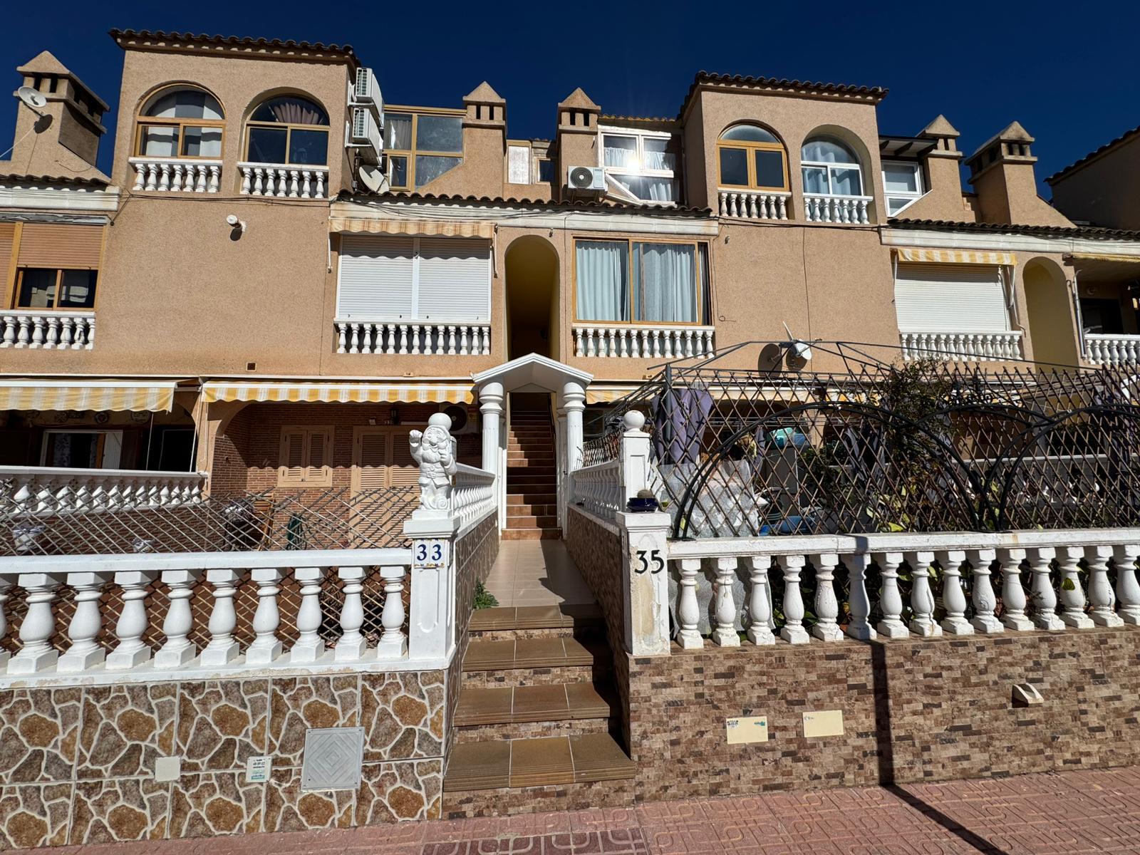 gallery image 1 of Charming South-Facing Bungalow in Torrevieja