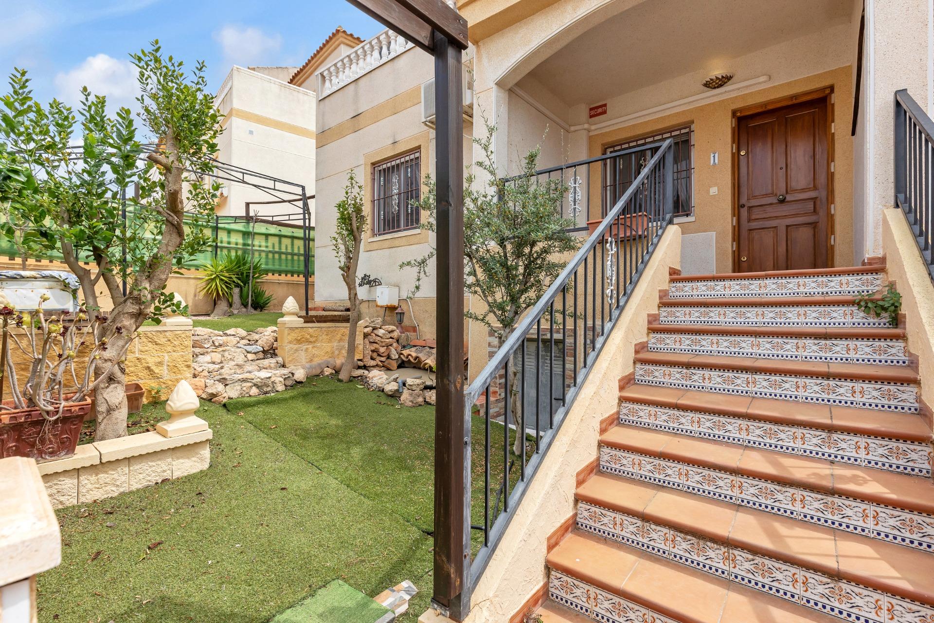 gallery image 2 of Ground Floor Bungalow with Large Garden in Orihuela Costa