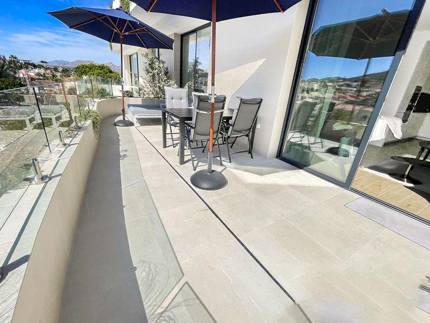 gallery image 2 of Luxury Apartment Near Albir Beach with Views