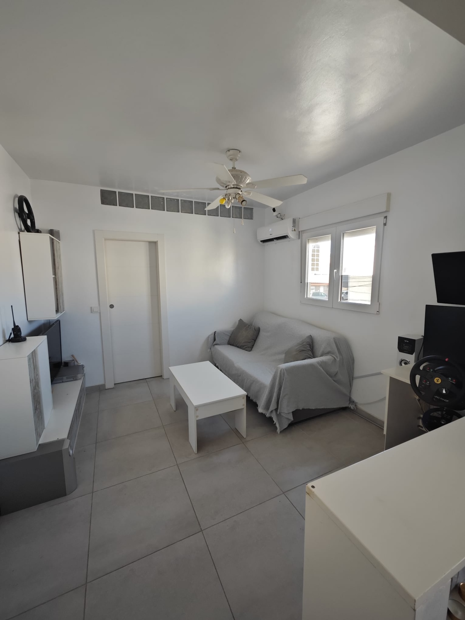 gallery image 3 of Renovated Studio with Separate Room, Torrevieja