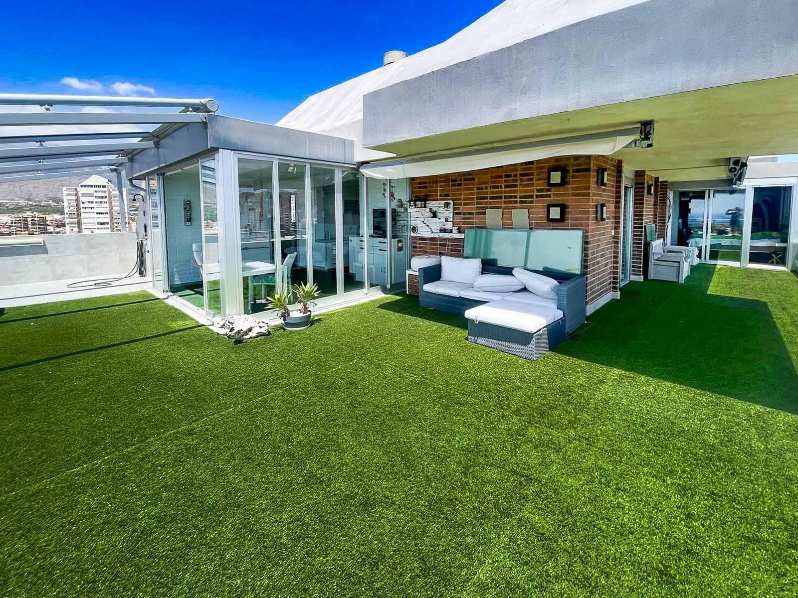 gallery image 4 of Dream Penthouse with Panoramic Views in Benidorm