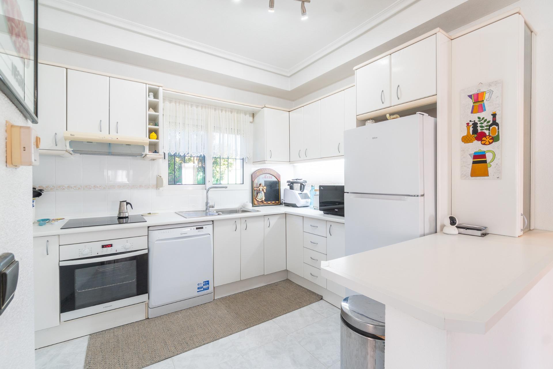 gallery image 3 of Luxury Detached Villa in Playa Flamenca