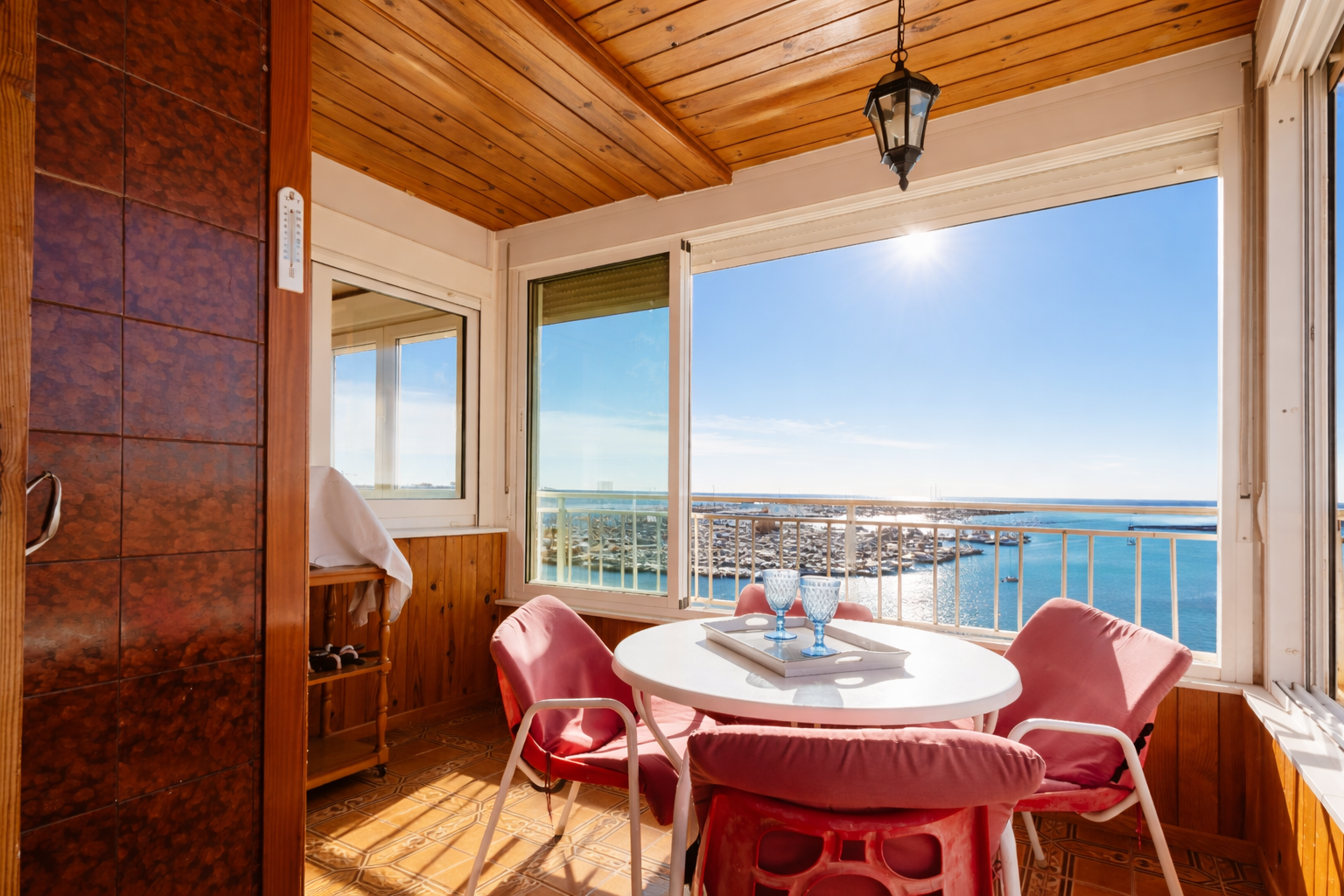 gallery image 1 of Frontline Sea View Apartment in Torrevieja