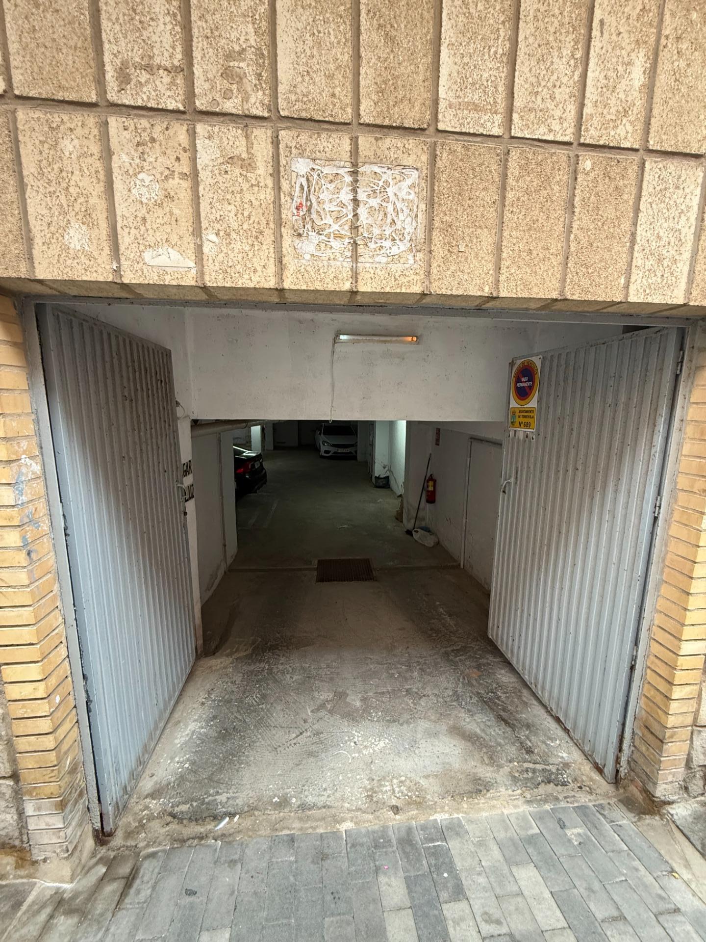 gallery image 3 of Garage space opportunity in Playa del Cura