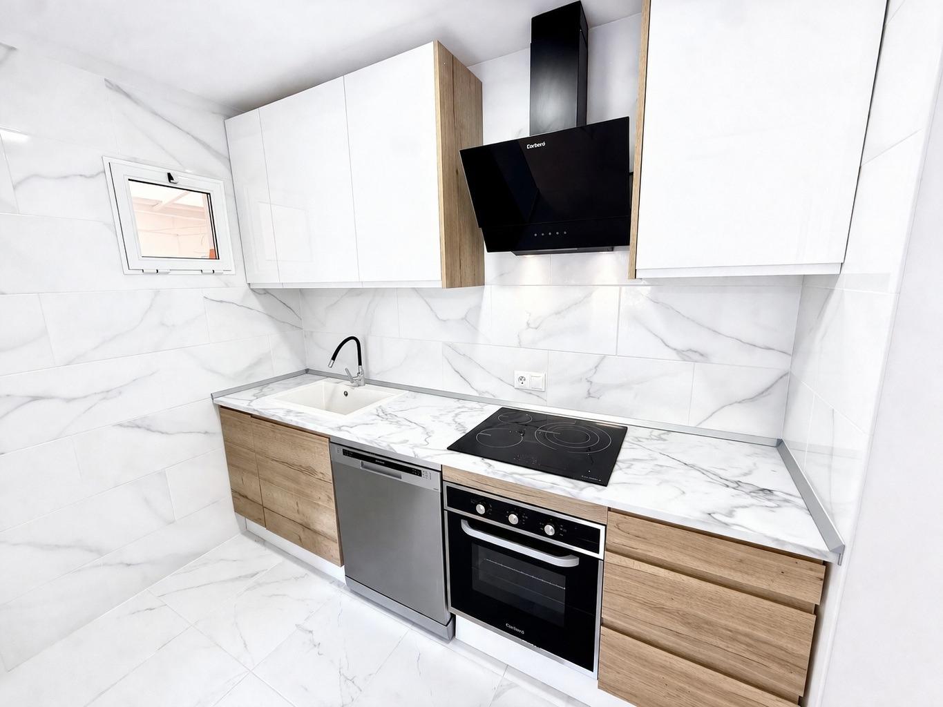 gallery image 2 of Renovated 2-Bed Apartment with Pool in Torrevieja