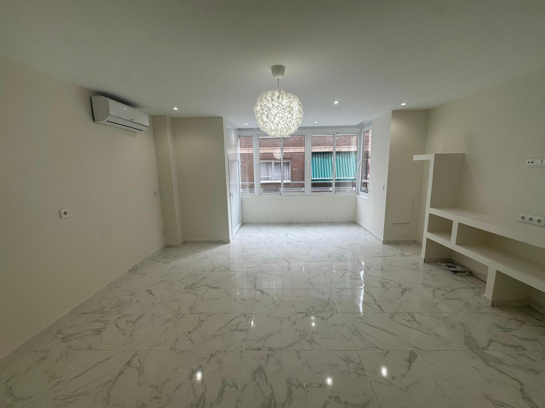 gallery image 2 of Stunning Renovated Apartment in Torrevieja Center