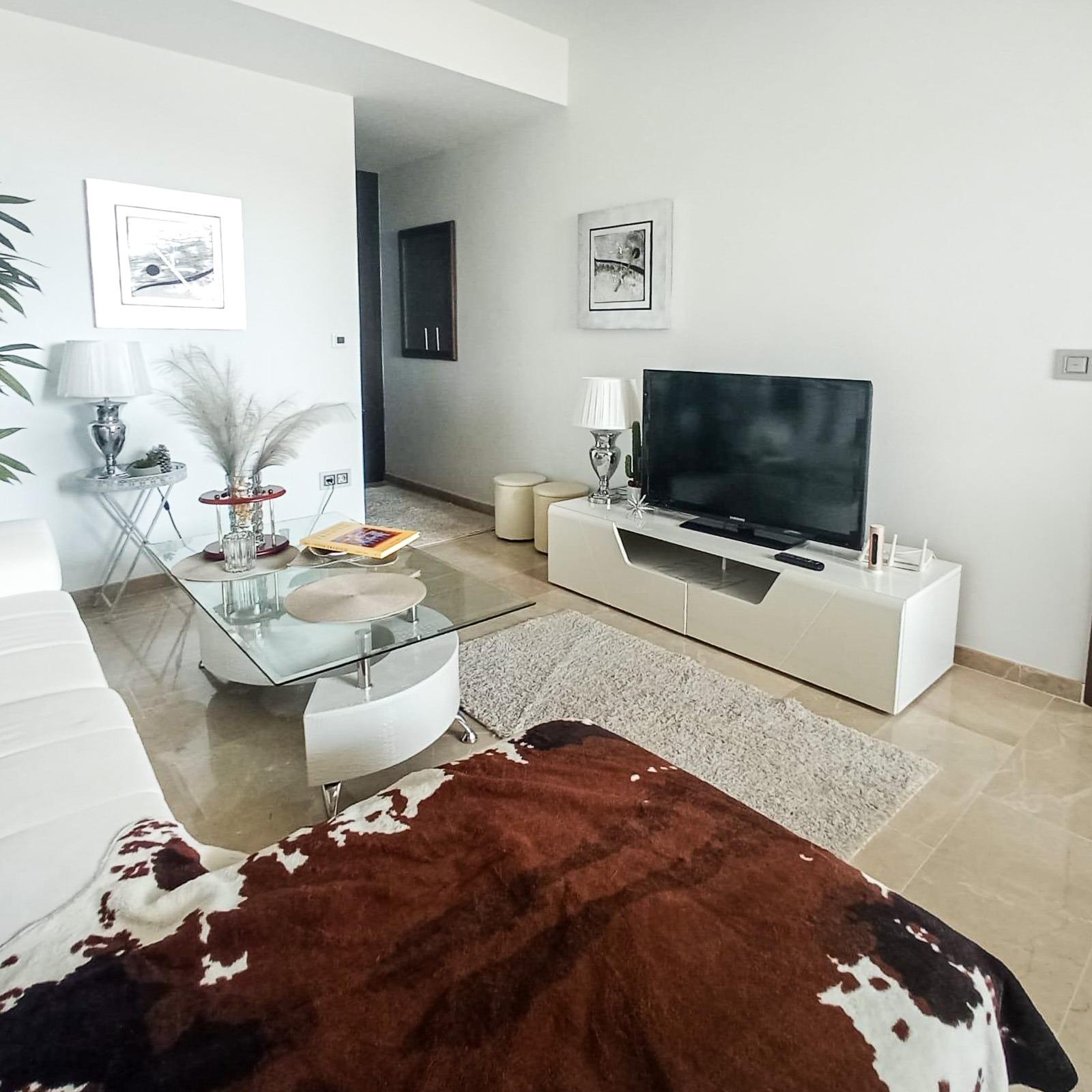 gallery image 4 of Luxurious 1-Bed Apartment, Sea Views, La Nucía