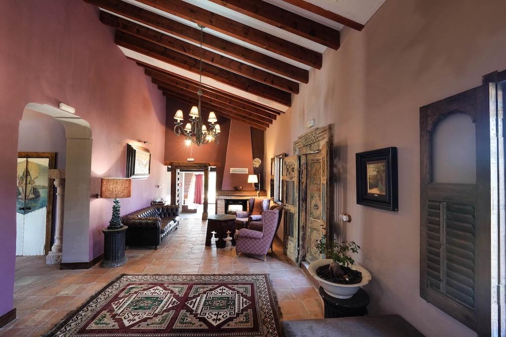 gallery image 4 of Luxury Lakeside Villa with Business Potential