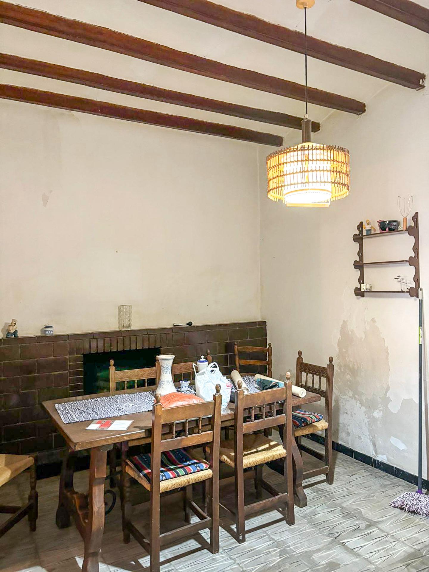 gallery image 2 of Central Townhouse in Alfaz del Pi for Renovation