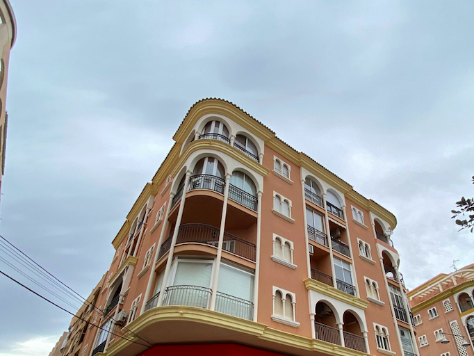 Гибкая недвижимость в Торревьехе: офис/апартаменты