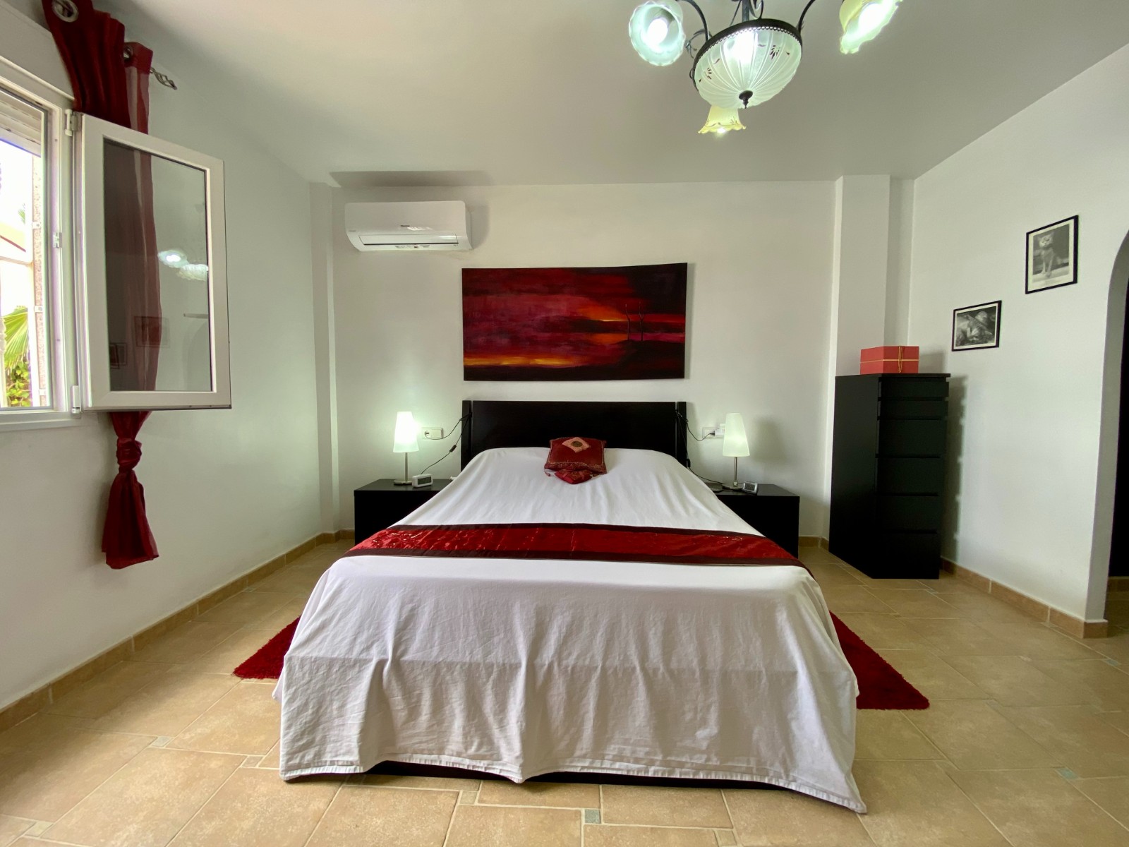 gallery image 3 of 