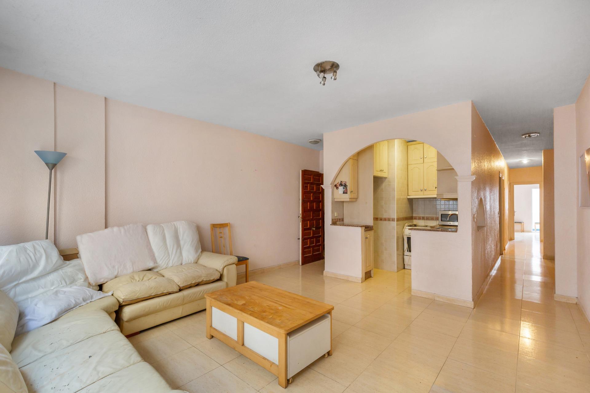 gallery image 4 of 3-bedroom apartment in the heart of Torrevieja, next to the seafront and new marina
