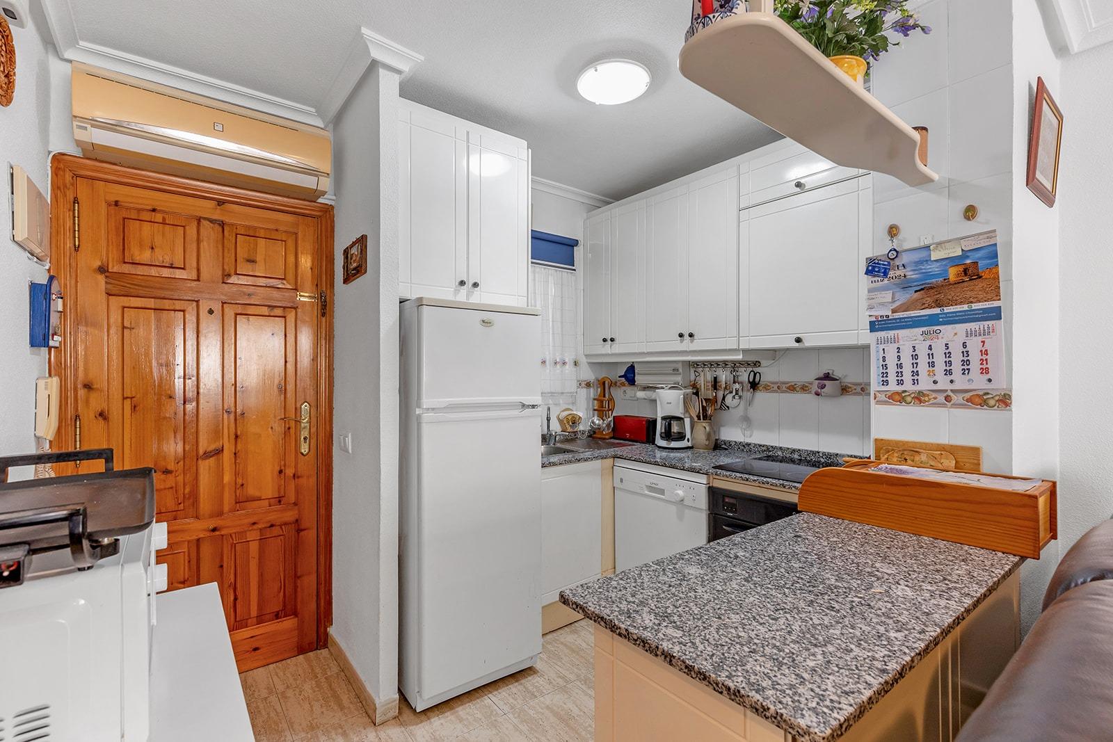 gallery image 2 of Unique opportunity in Torrevieja, San Luis area!