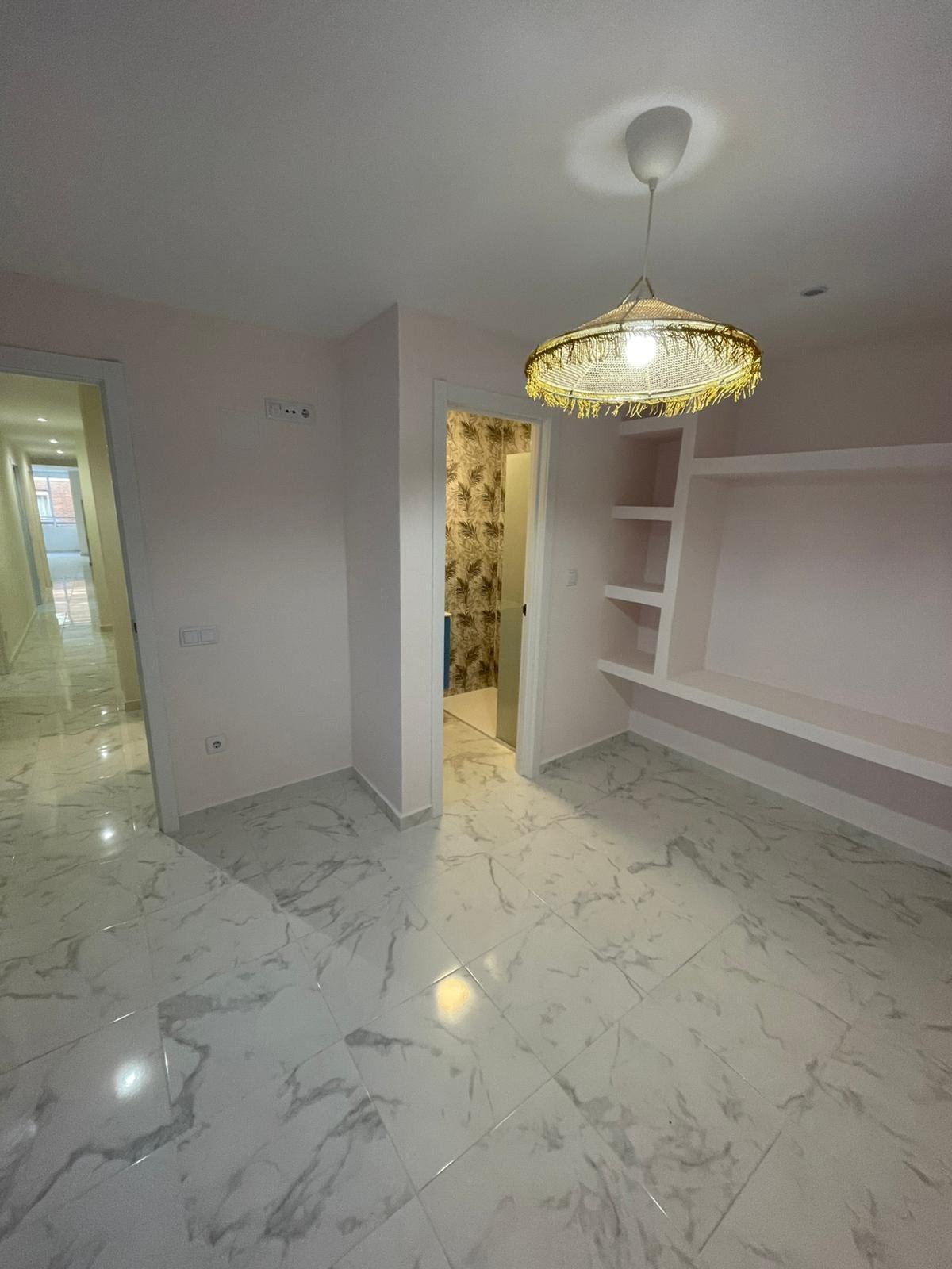 Просторная квартира в центре Торревьехи