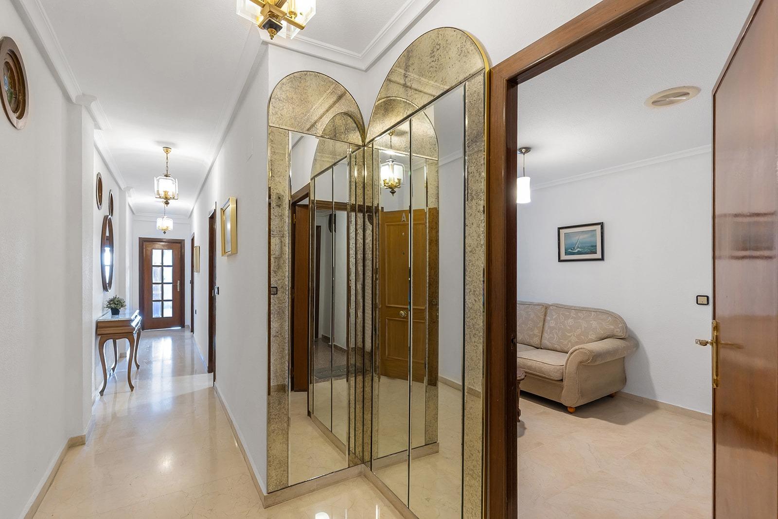 gallery image 3 of Erstklassige Lage im neuen Hafen