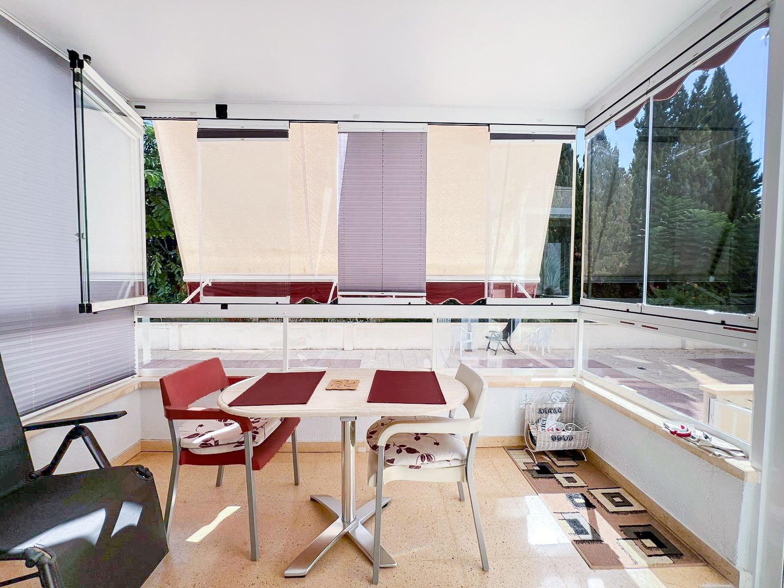 gallery image 4 of Charming Ground Floor Apartment Near Albir Beach