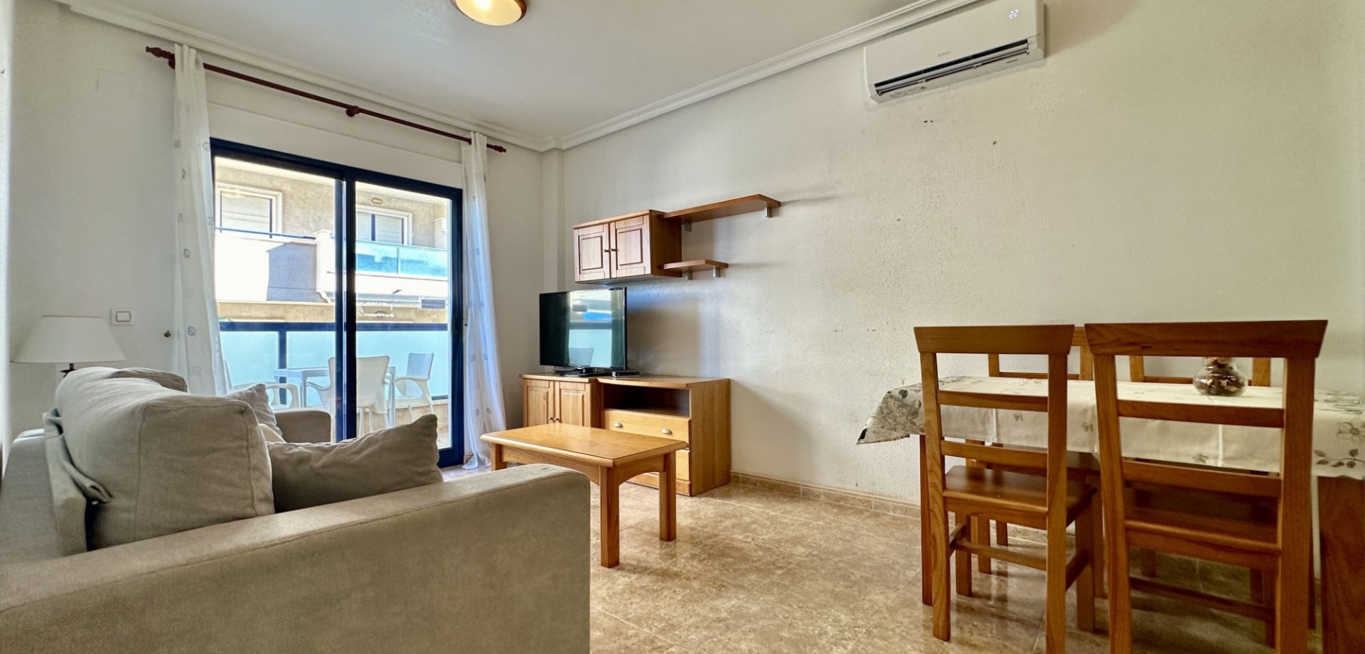 gallery image 1 of 