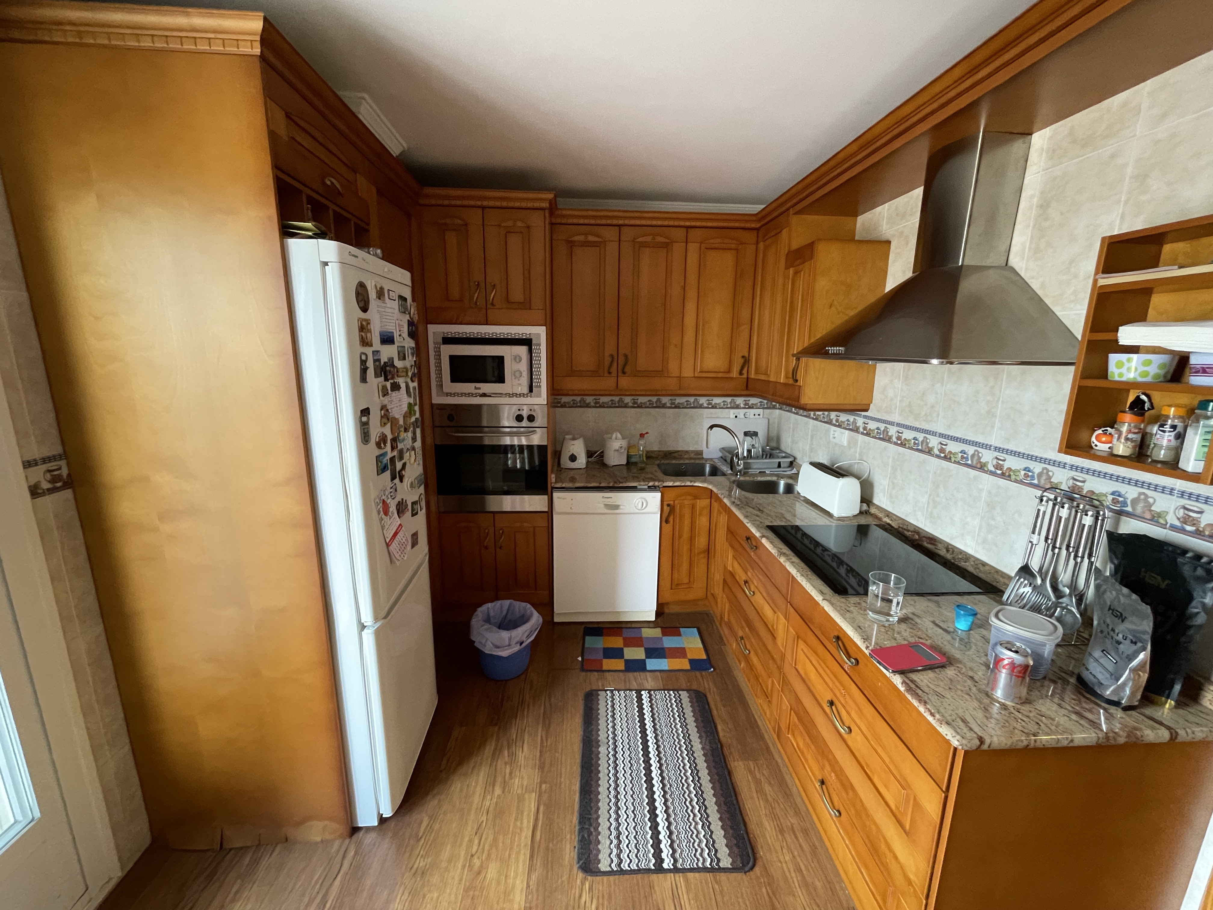 gallery image 4 of Charming Penthouse with Large Terrace in Totana