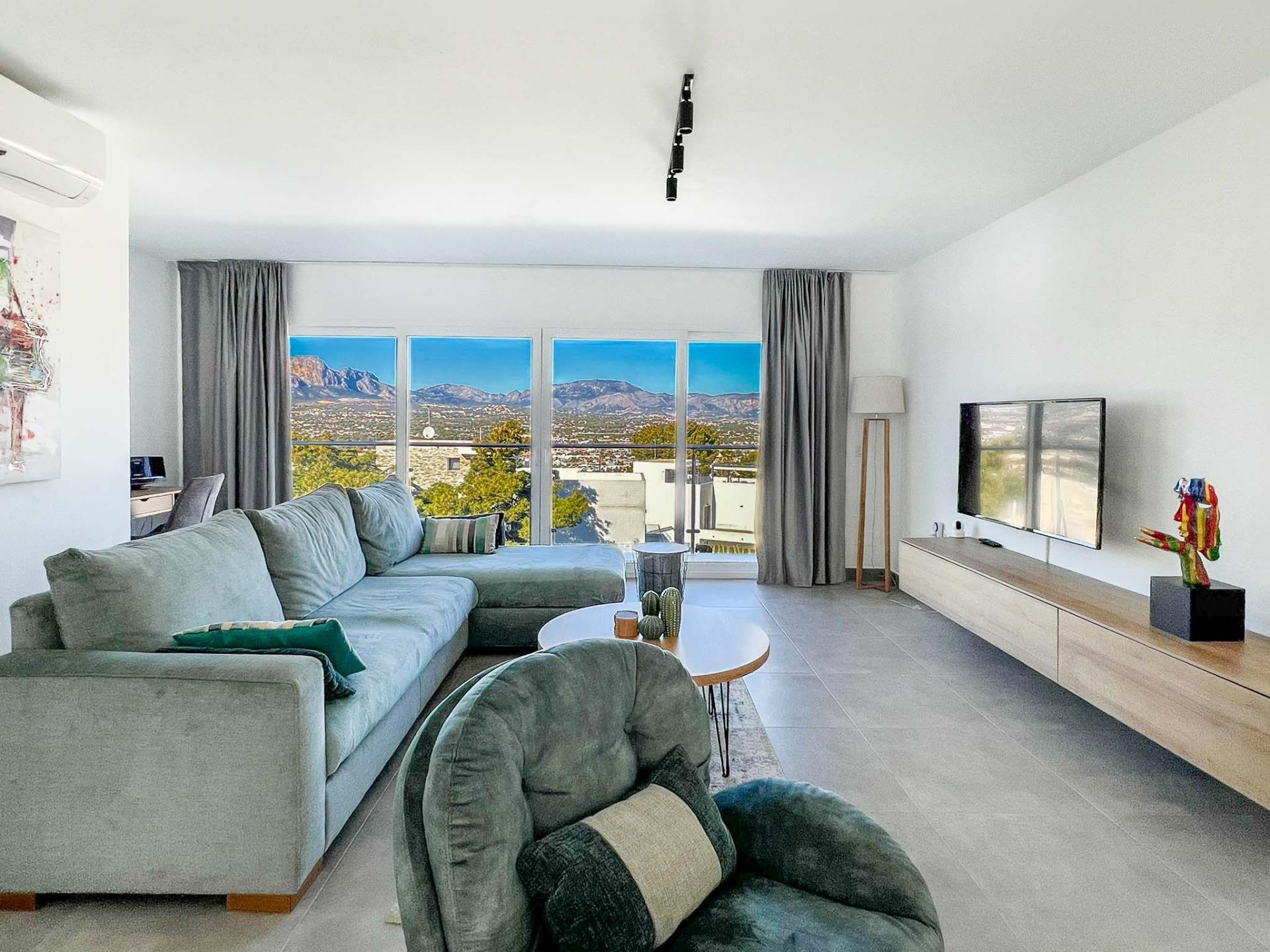 gallery image 1 of Luxury New Build Townhouse in Albir with Sea Views