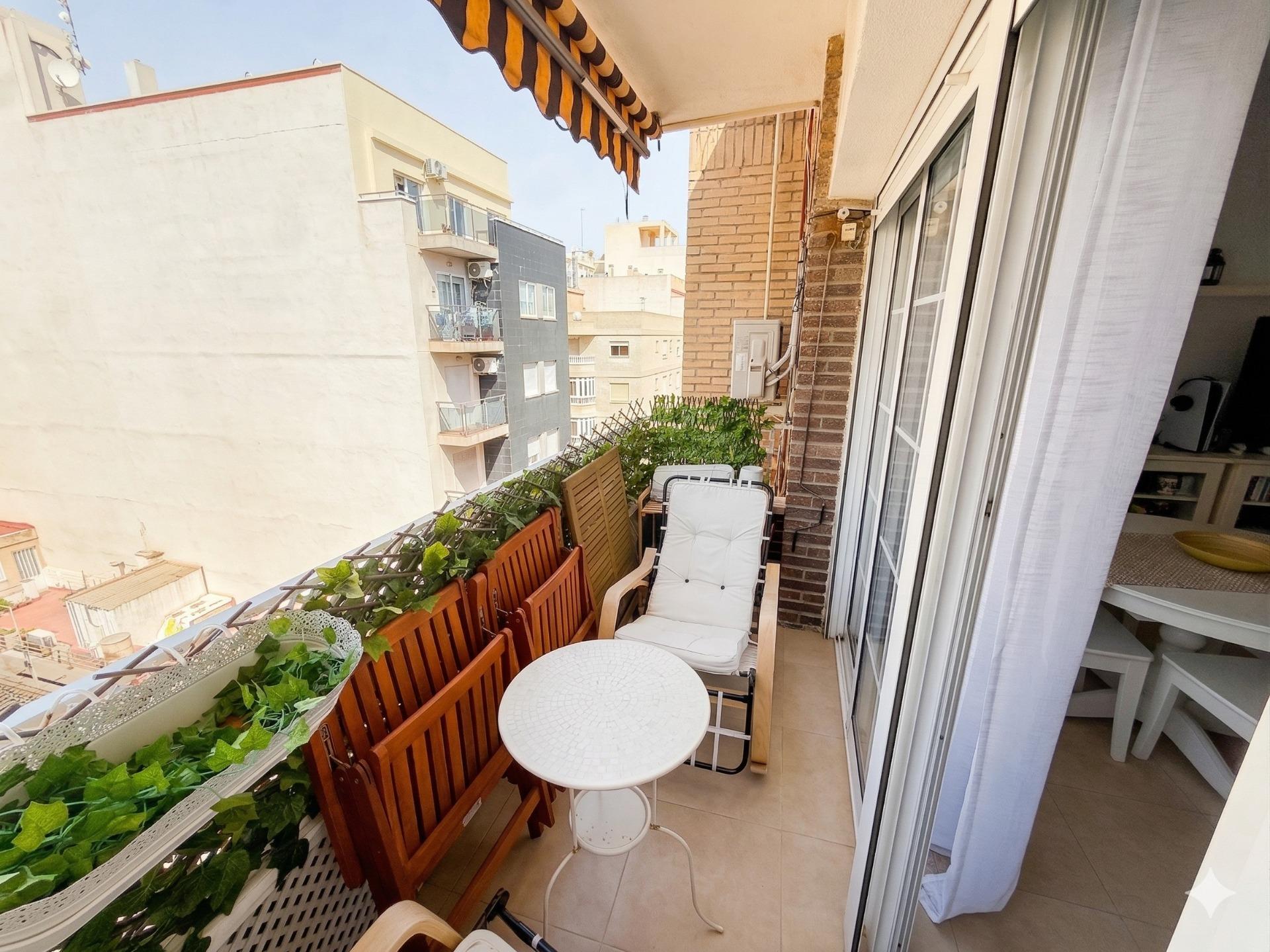 gallery image 1 of Immaculate 3-Bedroom Apartment in Torrevieja