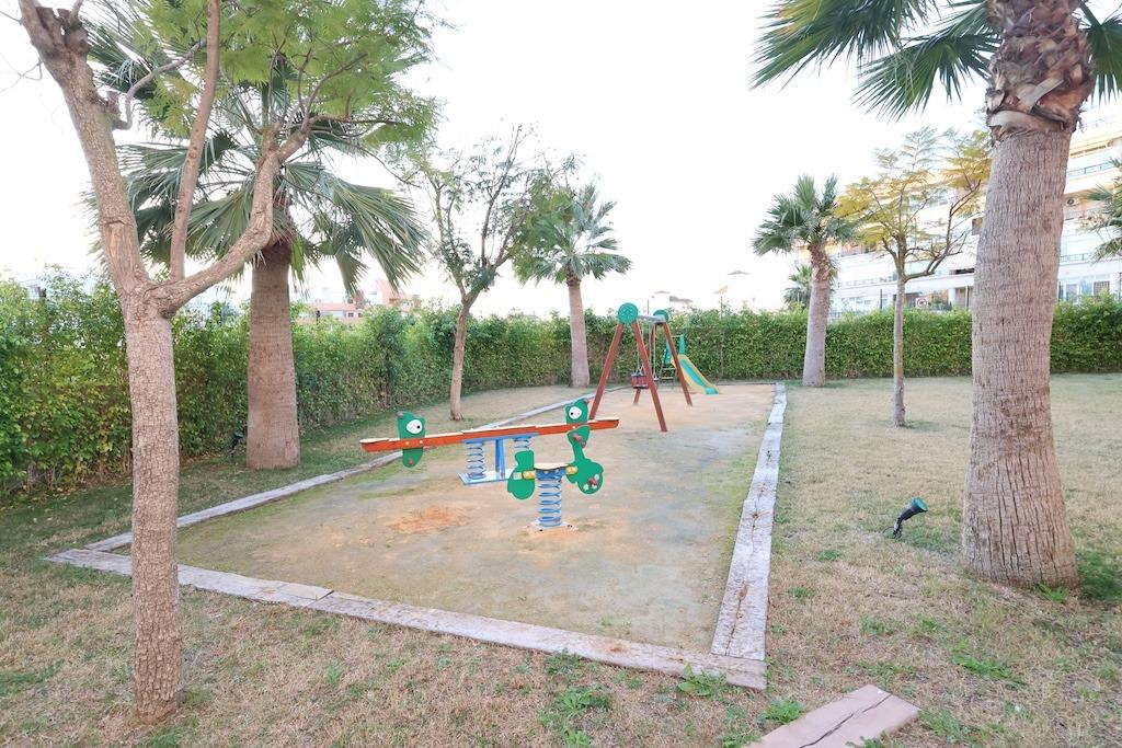 gallery image 3 of Luxury Sea View Apartment in Playa Flamenca