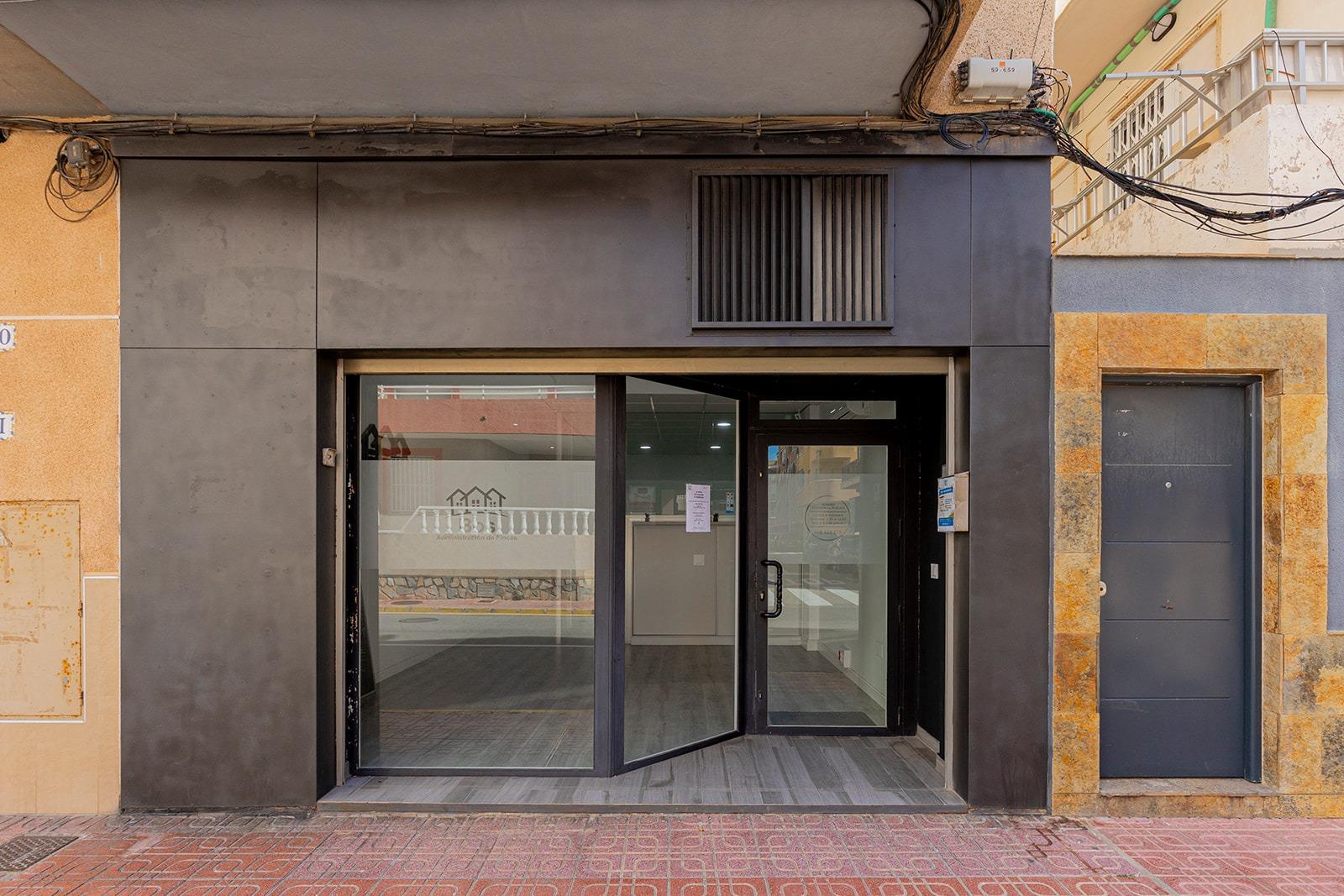 gallery image 1 of Prime Renovated Commercial Space in La Mata