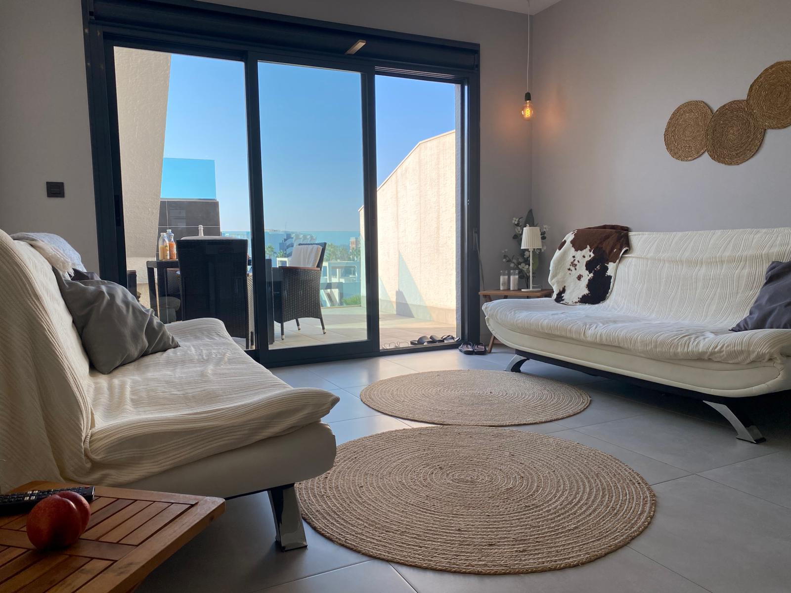 gallery image 4 of Exclusive Penthouse with Private Rooftop Terrace