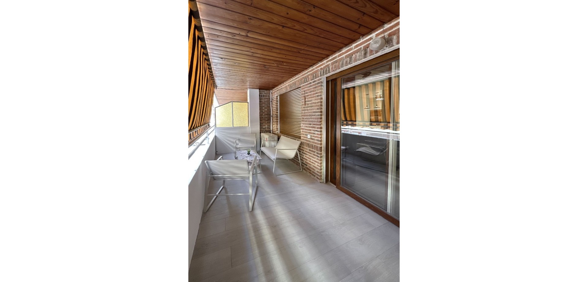 gallery image 3 of 