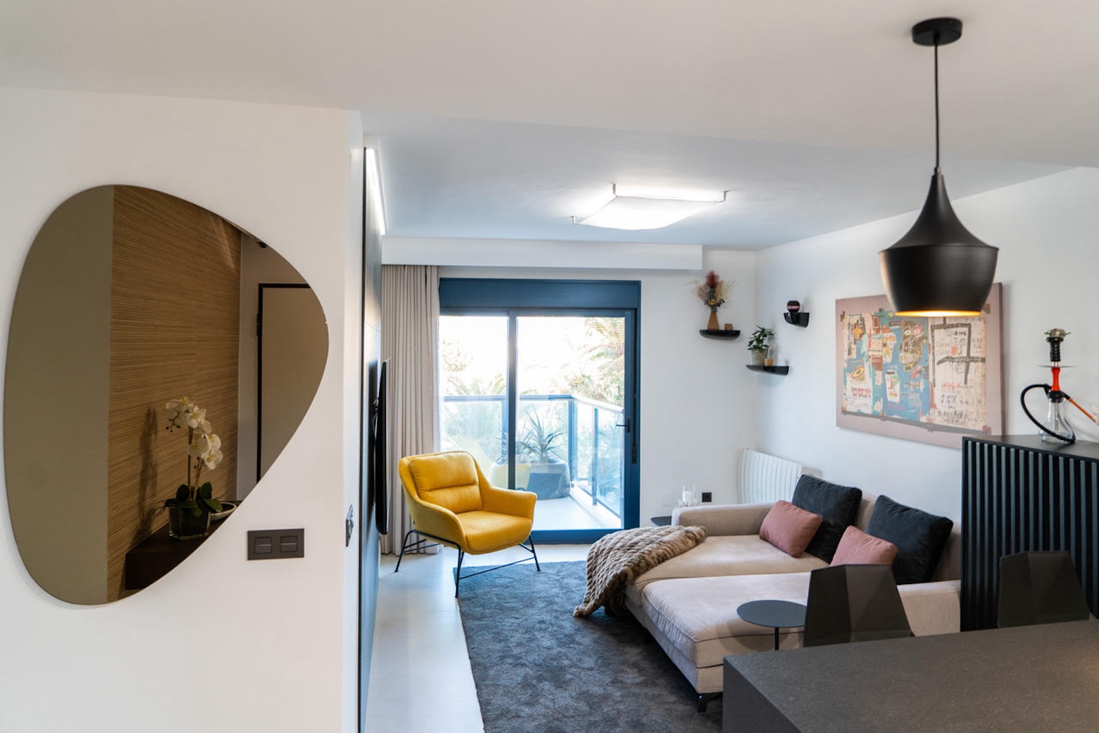 gallery image 3 of Elegant Renovated Apartment in La Veleta, Torrevieja