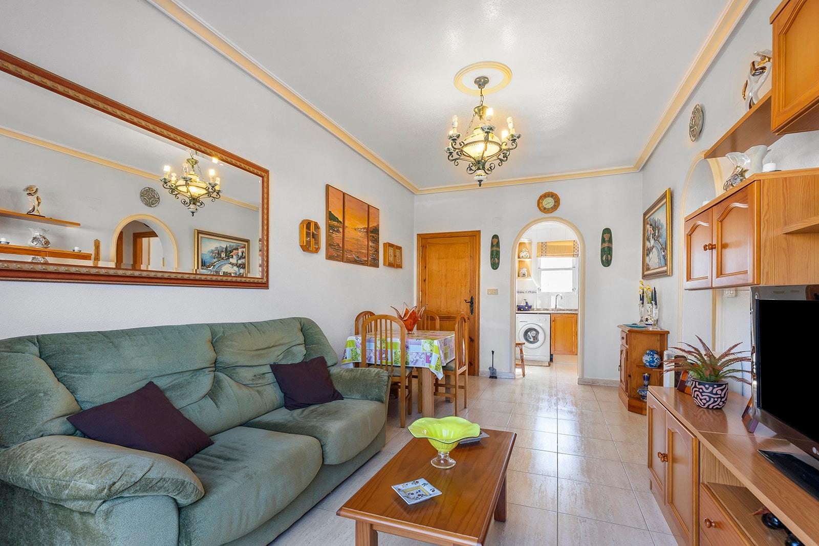 gallery image 3 of Charming 2-Bed Bungalow with Pool, Torrevieja