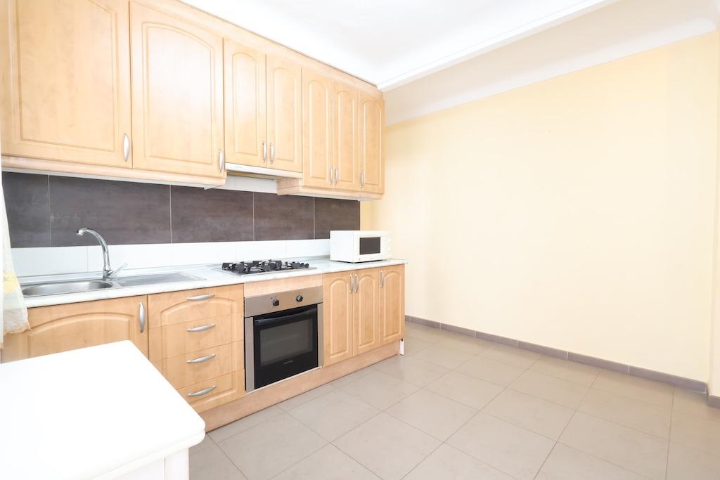 gallery image 1 of 