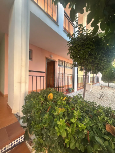 gallery image 1 of Ground Floor Apartment Near Lo Ferris Beach, Torrevieja